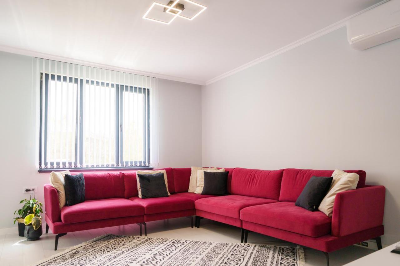 Loft Apartment With A Great View Of Ardino Exterior photo
